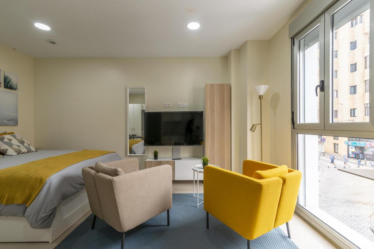 Nuevos Lightbooking Livian Suites Las Palmas Екстериор снимка
