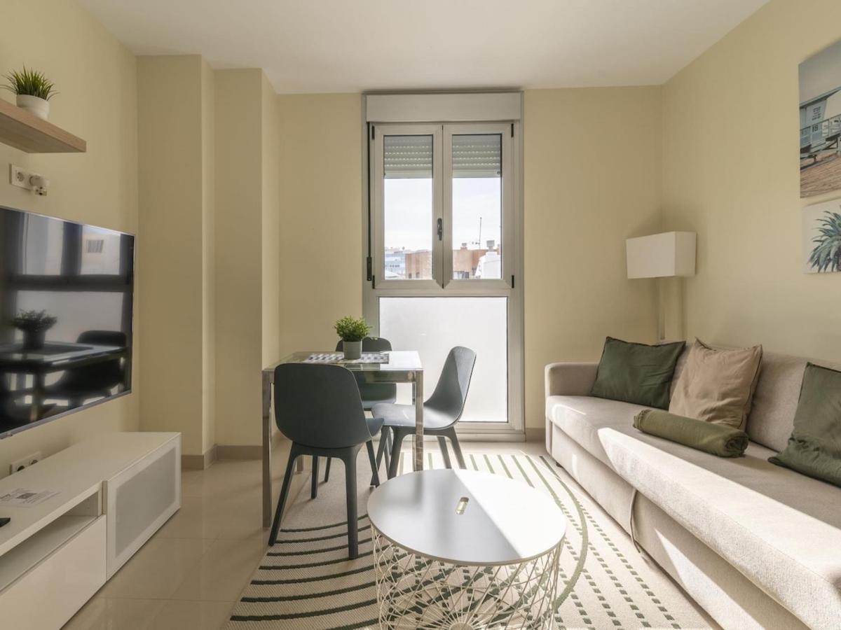 Nuevos Lightbooking Livian Suites Las Palmas Екстериор снимка